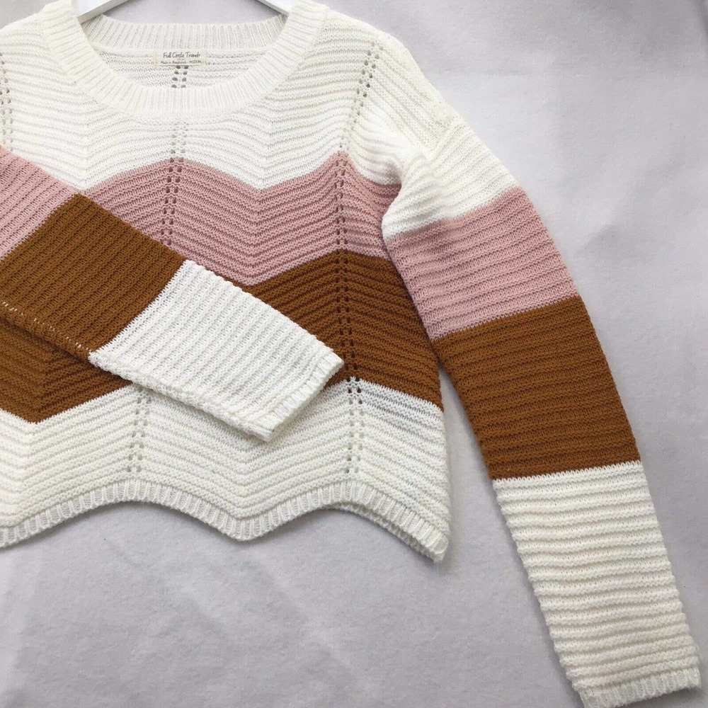 FULL CIRCLE TRENDS Womens Striped Zigzag Sweater Size Medium - Picture 6 of 12